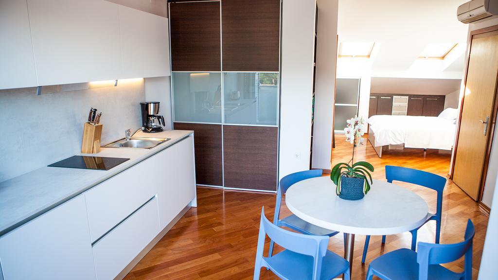 Apartment Lunta Krk Town Bagian luar foto